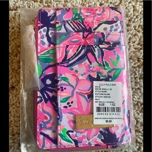 Lilly Pulitzer NWT GWP Card Holder (no coupon)